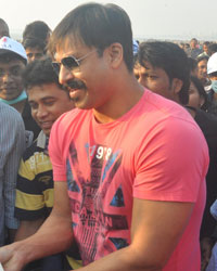 Vivek Oberoi Joins Swachh Bharat Campaign