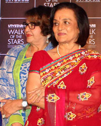 UTV Stars unveiled Asha Parekh's hand impression tile, to be installed at Walk of the Stars at Bandra promenade