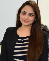 Zoya Afroz