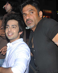 Himansh Kohli and Sunil Shetty