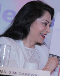 Simi Garewal and Hema Malini