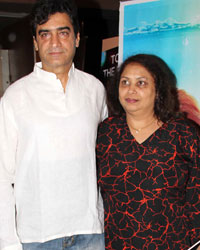 Inder Kumar with Wife