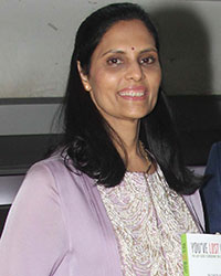 Dr. Sarita Davare and Chef Sanjeev Kapoor