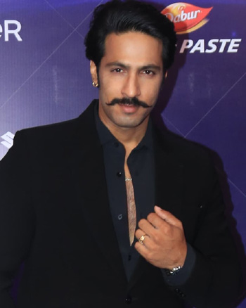 Thakur Anoop Singh