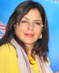 Zeenat Aman felicitated by Ajay Kaul