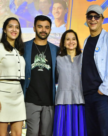 Zuni, Agni, Annupama and Vidhu Vinod Chopra