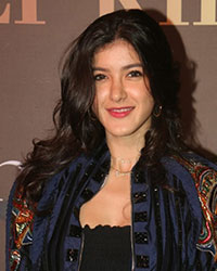 Shanaya Kapoor at Abu Jani and Sandeep Khosla Fashion Show