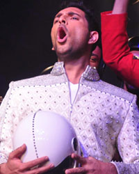 Yuvraj Singh and Arjun Khanna Yuvraj Singh and Arjun Khanna