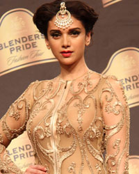 Aditi Rao at Blenders Pride Fashion Tour 2014