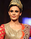 Aanchal Kumar at Bridal Fashion Week 2012