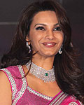 Diana Hayden at CPAA Charity Fashion Show