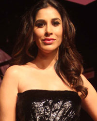 Sophie Choudry at Celebrities at Lakme Fashion Week 2016