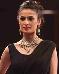 DAMAS Showcase their New Jewelry Collection