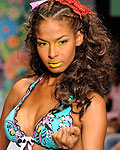 A model displays a creation by Colombian Cosita Linda during the Dominicana Moda Fashion Week 2012 in Santo Domingo