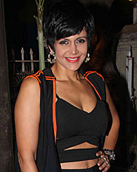 Mandira Bedi at Eshaa Amiin Unveils Spring Summer Collection