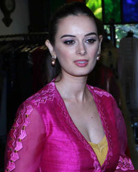 Evelyn Sharma at Fashion Fundraiser by Jhelum Fashion House