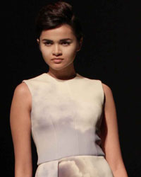 Gauri and Nainika Show at WIFW SS 2015