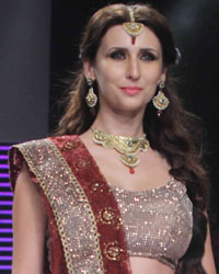 Claudia Ciesla at Gitanjali Gems Show at IIJW 2015