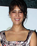 Kim Sharma at Guests at IIJW 2012