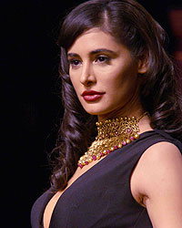 Nargis Fakhri at IBFW 2014 AZVA Show