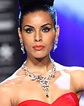 Deepti Gujral at IIJW 2012