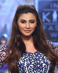 Daisy Shah at India Kids Fashion Week 2016