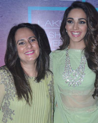 Jabong Show at LFW 2015 Jabong Show at LFW 2015