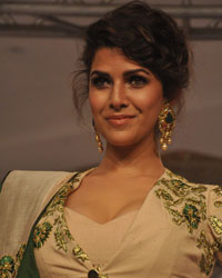 Nimrat Kaur at Jabong Show at LFW 2015