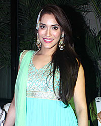 Rashmi Nigam at Jyoti Kapoor Jewellery Preview