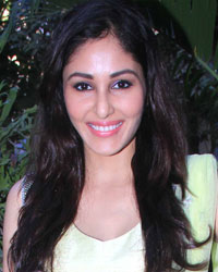 Pooja Chopra at Kanika Kedia Launches her SS Collection 2015