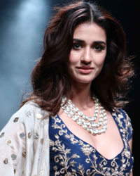 Disha Patani at LFW Summer Resort 2017