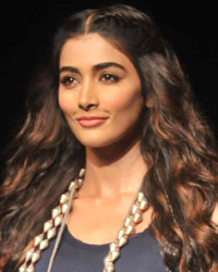 Pooja Hegde at LFW WF 2016 Monica Shah and Karishma Swali Show