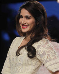 Sagarika Ghatge at Lakme Fashion Week 2015