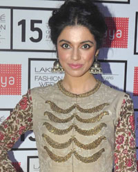 Divya Khosla at Lakme Fashion Week 2015