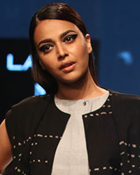 Swara Bhaskar at Lakme Fashion Week 2018