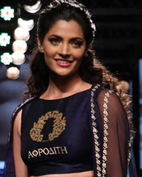 Saiyami Kher at Lakme Fashion Week Winter Festive 2017