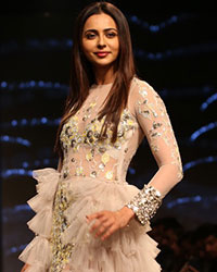 Rakul Preet Singh at Lotus India Fashion Week 2019