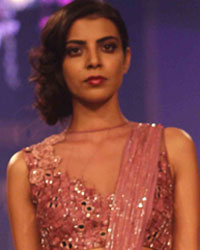Manish Malhotra Show at LFW 2014