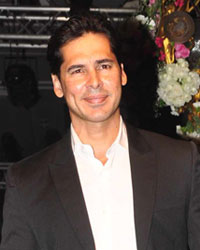 Dino Morea Dino Morea