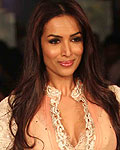 Malaika Arora at Mijwan Sonnets in Fabric Show