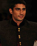 Prateik Babbar at Mijwan Sonnets in Fabric Show