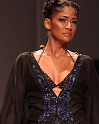 Carol Gracias at Niket Mishra Show at WIFW SS 2015