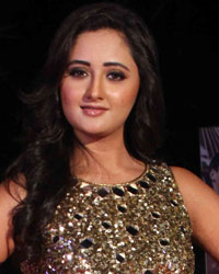 Rashmi Desai at Ramp for Champs Fashion Show