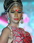 Carol Gracias at Rohit Verma Fashion Show