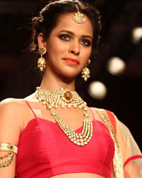Shobha Shringar Show at IIJW 2014