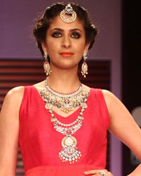 Shobha Shringar Show at IIJW 2014