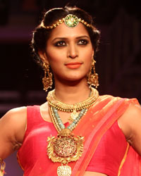 Shobha Shringar Show at IIJW 2014