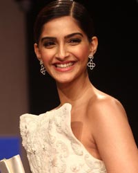 Sonam Kapoor at Sonam Kapoor at IIJW 2014