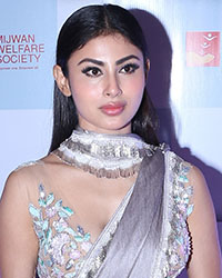 Mouni Roy at The Walk of Mijwan Show