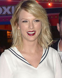 Taylor Swift at Tommy Hilfiger NYFW Showcase